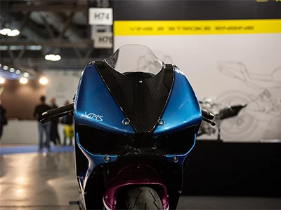 VINS Duecinquanta Competitione | 輸入発売元MOTORISTS