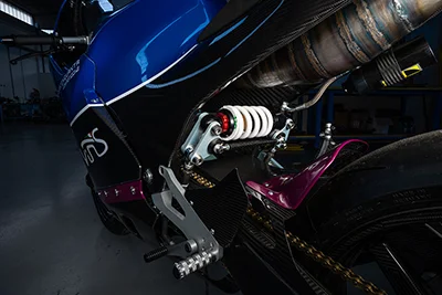 VINS Duecinquanta Competitione | 輸入発売元MOTORISTS