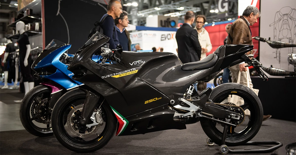 VINS Duecinquanta Strada | 輸入発売元MOTORISTS